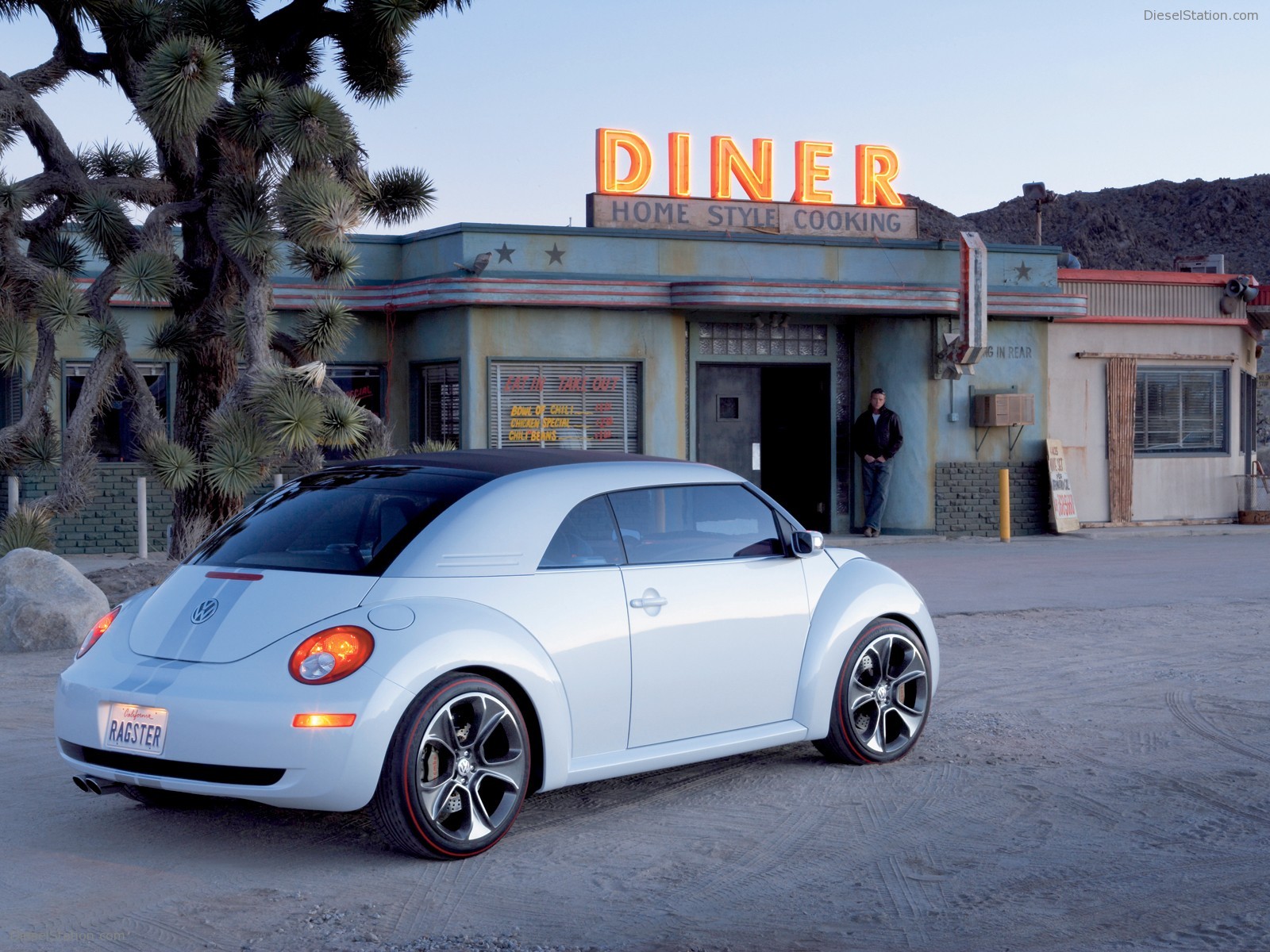 Volkswagen New Beetle Ragster Concept